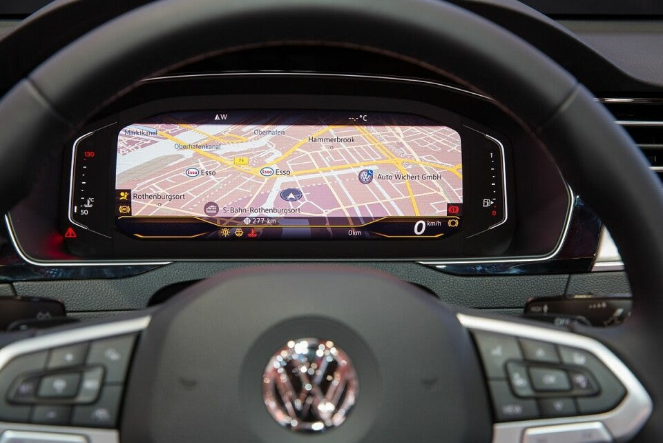 Originalt Active Info Display (Digital Cockpit) Facelift – Eftermontering til VW Passat B8