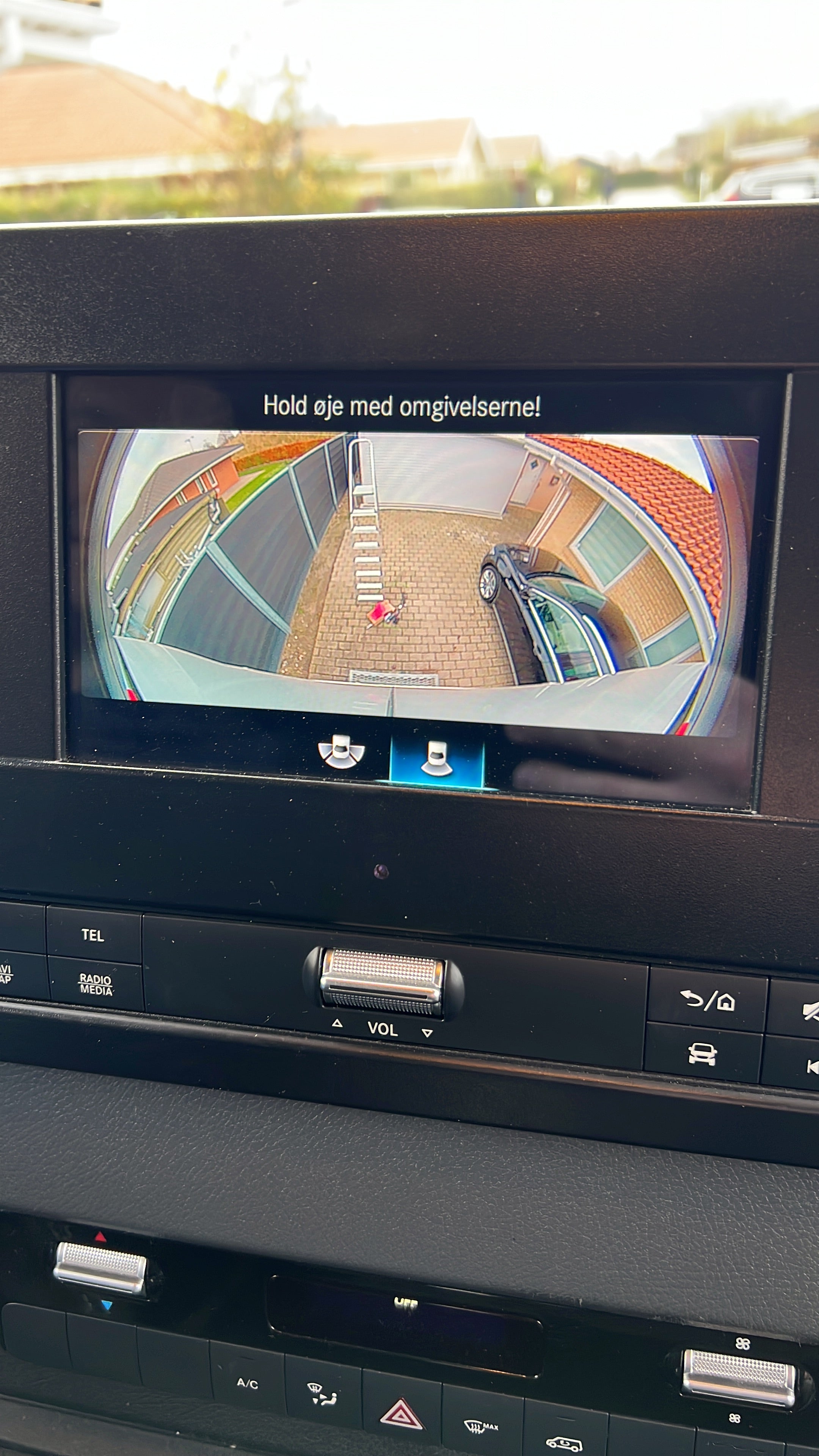 Eftermontering af originalt bakkamera – Mercedes Sprinter W907 / W910